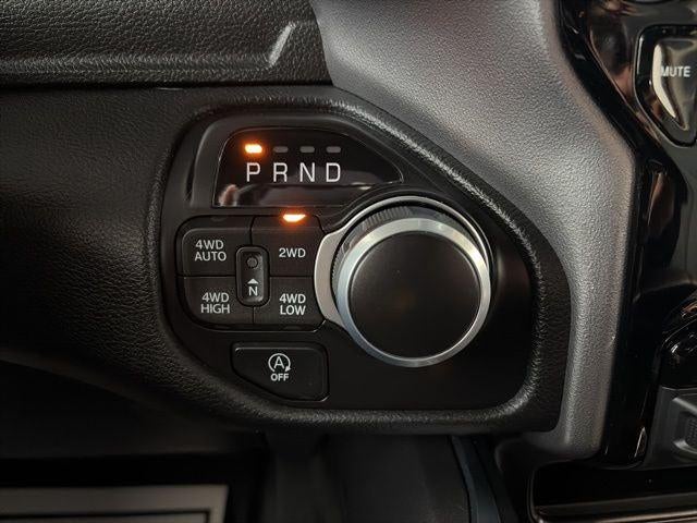 2024 RAM 1500 Big Horn Crew Cab 4x4 5'7' Box