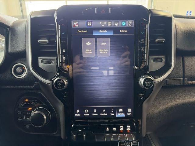 2024 RAM 1500 Big Horn Crew Cab 4x4 5'7' Box