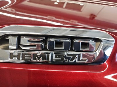 2019 RAM 1500 Big Horn/Lone Star Crew Cab 4x4 5'7' Box