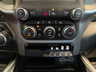 2021 RAM 1500 Big Horn Crew Cab 4x4 5'7' Box