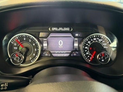 2023 RAM 1500 Big Horn Crew Cab 4x4 5'7' Box