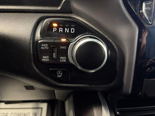 2023 RAM 1500 Big Horn Crew Cab 4x4 5'7' Box
