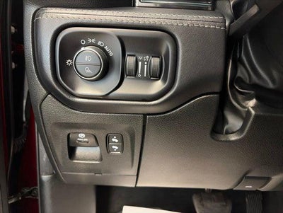 2023 RAM 1500 Limited Crew Cab 4x4 5'7' Box