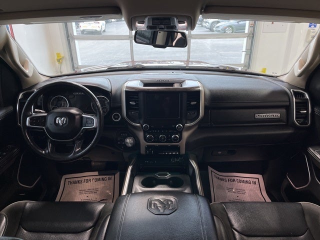 2019 RAM 1500 Laramie Crew Cab 4x4 5'7' Box