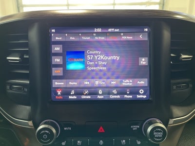 2019 RAM 1500 Laramie Crew Cab 4x4 5'7' Box