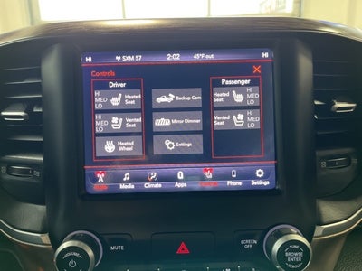 2019 RAM 1500 Laramie Crew Cab 4x4 5'7' Box