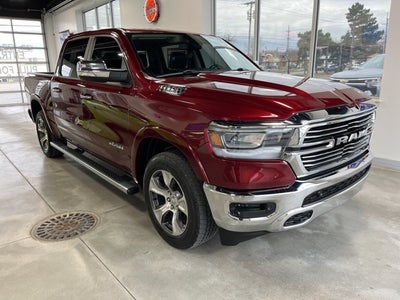 2019 RAM 1500 Laramie Crew Cab 4x4 5'7' Box