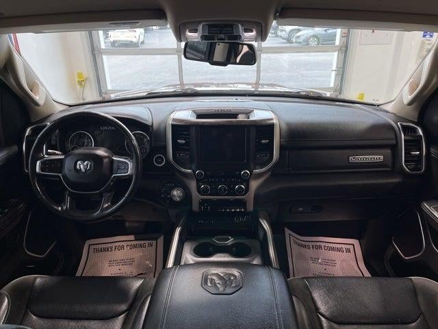 2019 RAM 1500 Laramie Crew Cab 4x4 5'7' Box