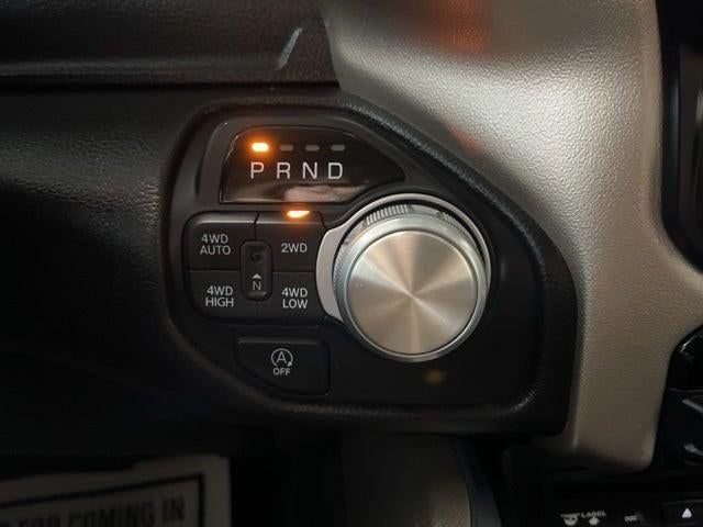 2019 RAM 1500 Laramie Crew Cab 4x4 5'7' Box