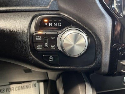 2023 RAM 1500 Laramie Crew Cab 4x4 5'7' Box