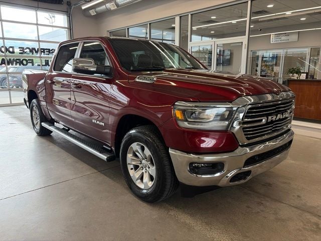 2023 RAM 1500 Laramie Crew Cab 4x4 5'7' Box