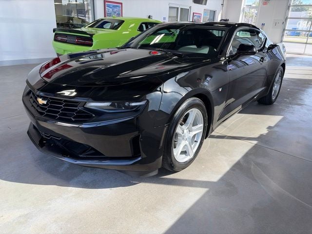 2023 Chevrolet Camaro RWD Coupe 1LT