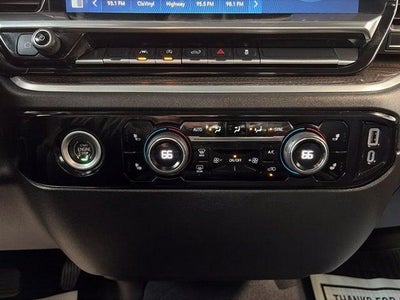 2022 Chevrolet Silverado 1500 4WD Double Cab Standard Bed LT with 2FT