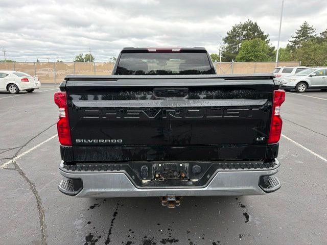 2022 Chevrolet Silverado 1500 4WD Double Cab Standard Bed LT with 2FT