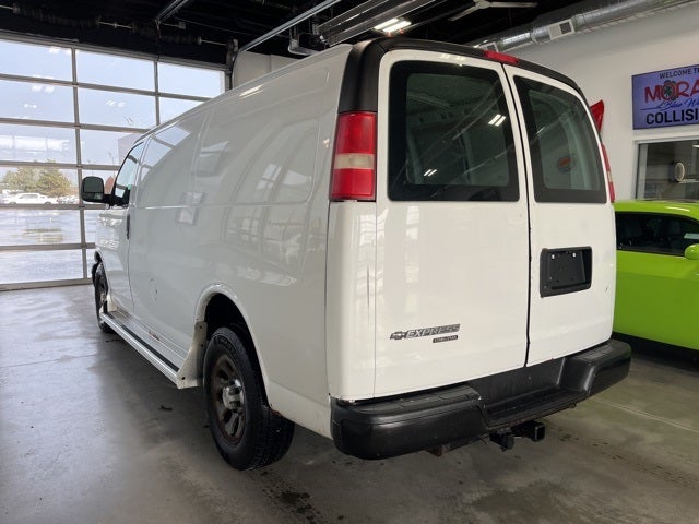 2011 Chevrolet Express 1500 Work Van