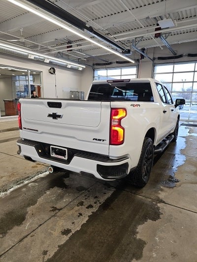 2021 Chevrolet Silverado 1500 4WD Crew Cab Short Bed RST