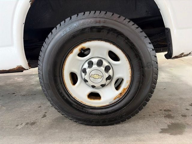 2013 Chevrolet Express 2500 Work Van Cargo