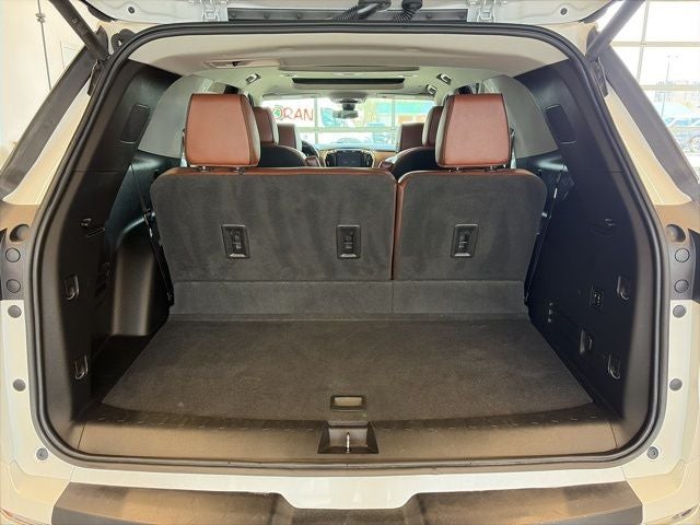 2020 Chevrolet Traverse AWD High Country