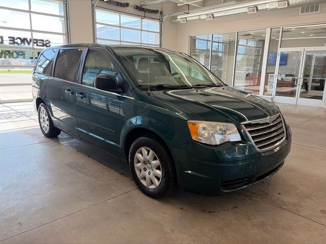 2009 Chrysler Town & Country LX