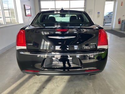 2022 Chrysler 300 Touring AWD