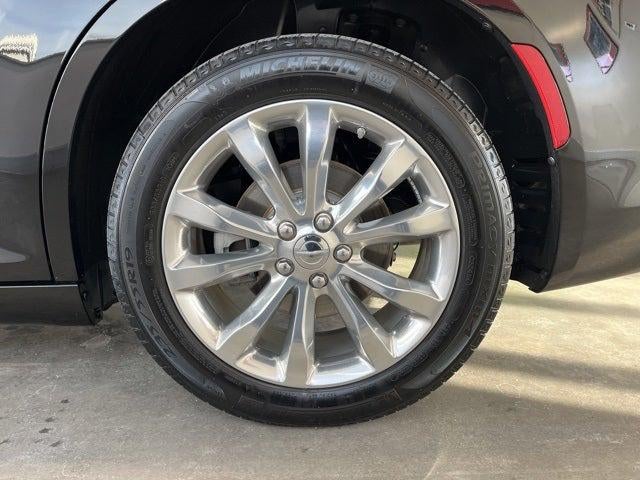 2022 Chrysler 300 Touring AWD