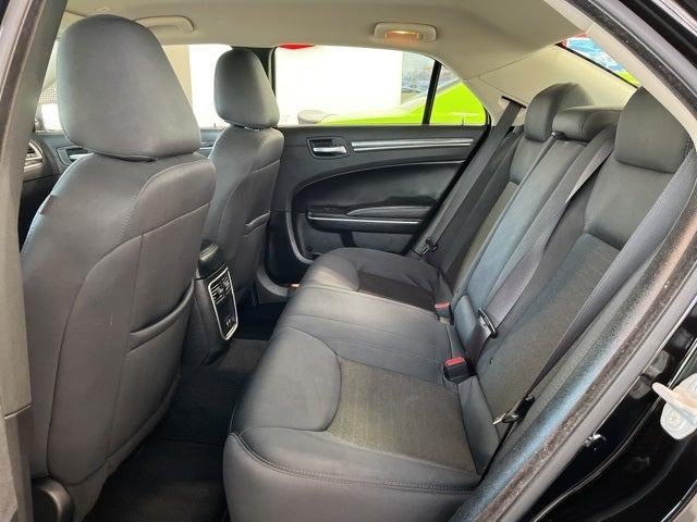 2022 Chrysler 300 Touring AWD