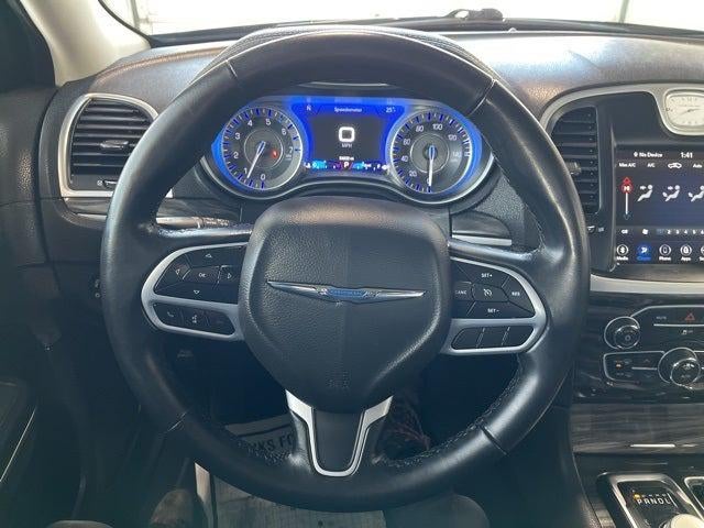 2022 Chrysler 300 Touring AWD