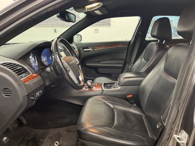 2014 Chrysler 300 Base
