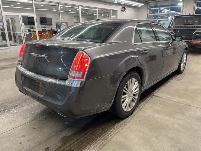 2014 Chrysler 300 Base