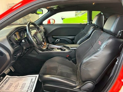 2016 Dodge Challenger R/T Shaker