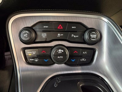 2016 Dodge Challenger R/T Shaker