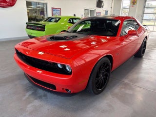 2016 Dodge Challenger R/T Shaker
