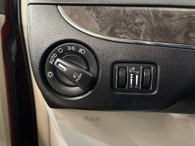 2014 Chrysler Town & Country Limited