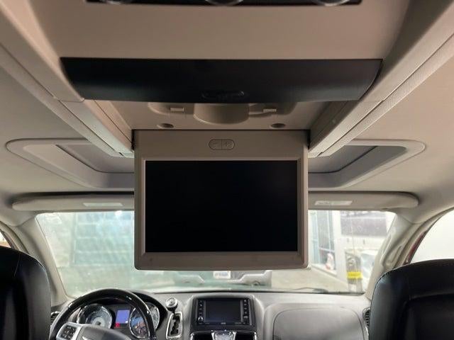 2014 Chrysler Town & Country Limited