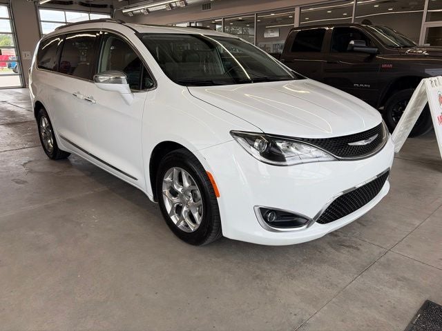 2019 Chrysler Pacifica Limited