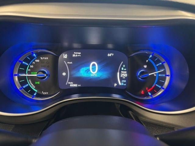 2024 Chrysler Pacifica Hybrid Premium S Appearance Pkg