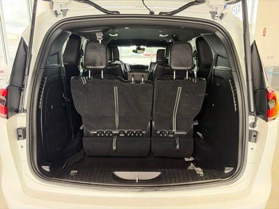2024 Chrysler Pacifica Hybrid S Appearance Pkg