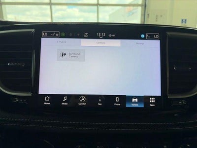 2024 Chrysler Pacifica Hybrid S Appearance Pkg