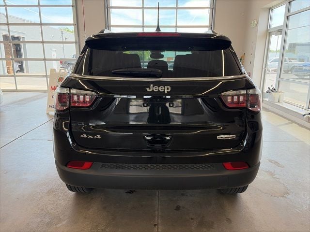 2022 Jeep Compass Latitude Lux 4x4