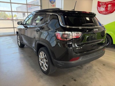 2022 Jeep Compass Latitude Lux 4x4