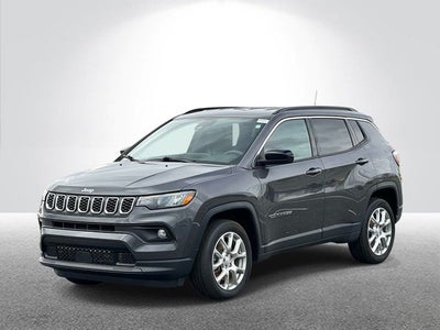2024 Jeep Compass Latitude Lux FWD