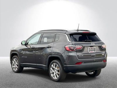 2024 Jeep Compass Latitude Lux FWD