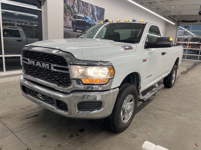 2022 RAM 2500 Tradesman Regular Cab 4x4 8' Box