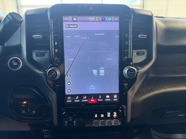 2026 RAM 2500 Black Express Crew Cab 4x4 6'4' Box