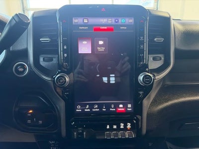 2026 RAM 2500 Black Express Crew Cab 4x4 6'4' Box