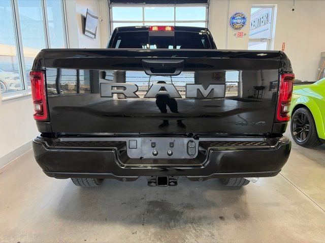 2026 RAM 2500 Black Express Crew Cab 4x4 6'4' Box
