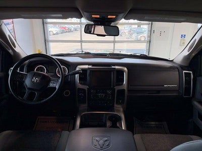 2017 RAM 2500 Big Horn Crew Cab 4x4 6'4' Box