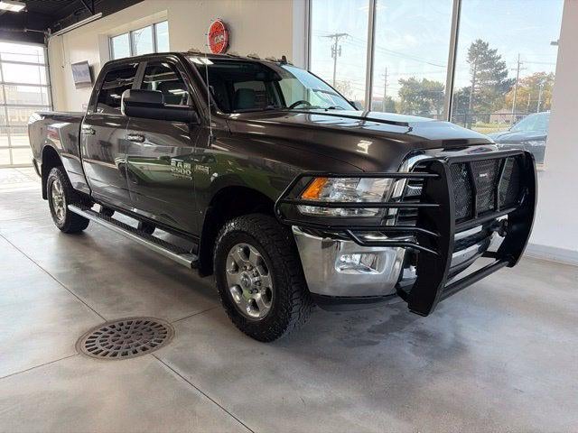 2017 RAM 2500 Big Horn Crew Cab 4x4 6'4' Box