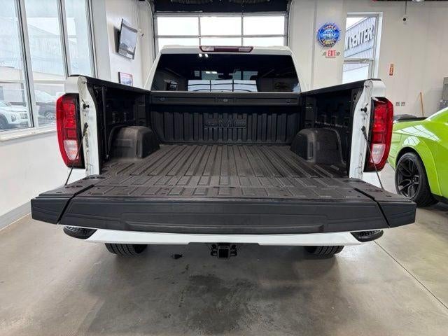 2022 GMC Sierra 1500 Limited 4WD Crew Cab Short Box Elevation