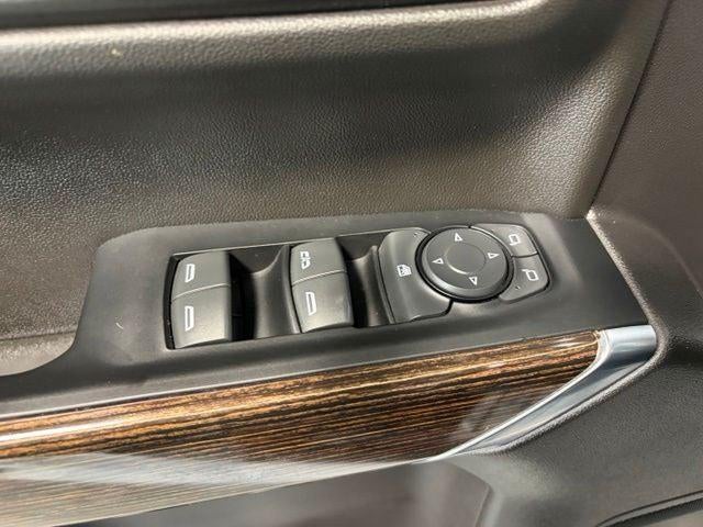 2022 GMC Sierra 1500 Limited 4WD Crew Cab Short Box Elevation